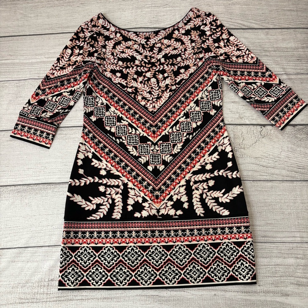 White House Black Market Ikat Floral Black and Pink V Dip Back 3/4‎ Sleeve Dress